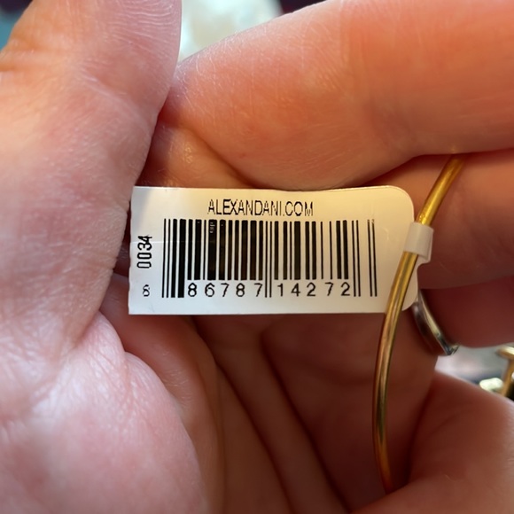 Alex and Ani Bride bracelet - Picture 4 of 4